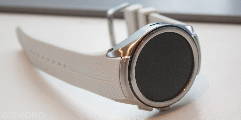 Illustration for article titled The LG Watch Urbane 2 Is Android Wear's First LTE Smartwatch, And It's Big As Hell